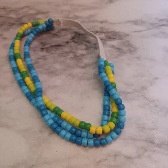 American girl Lea's Celebration Outfit - Picture 7 of 8